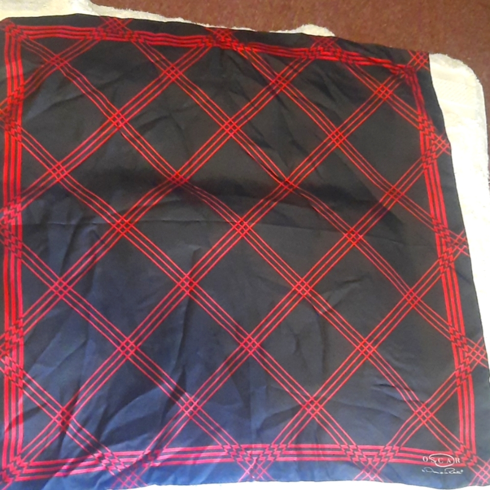 Womens Oscar de la renta scarf
